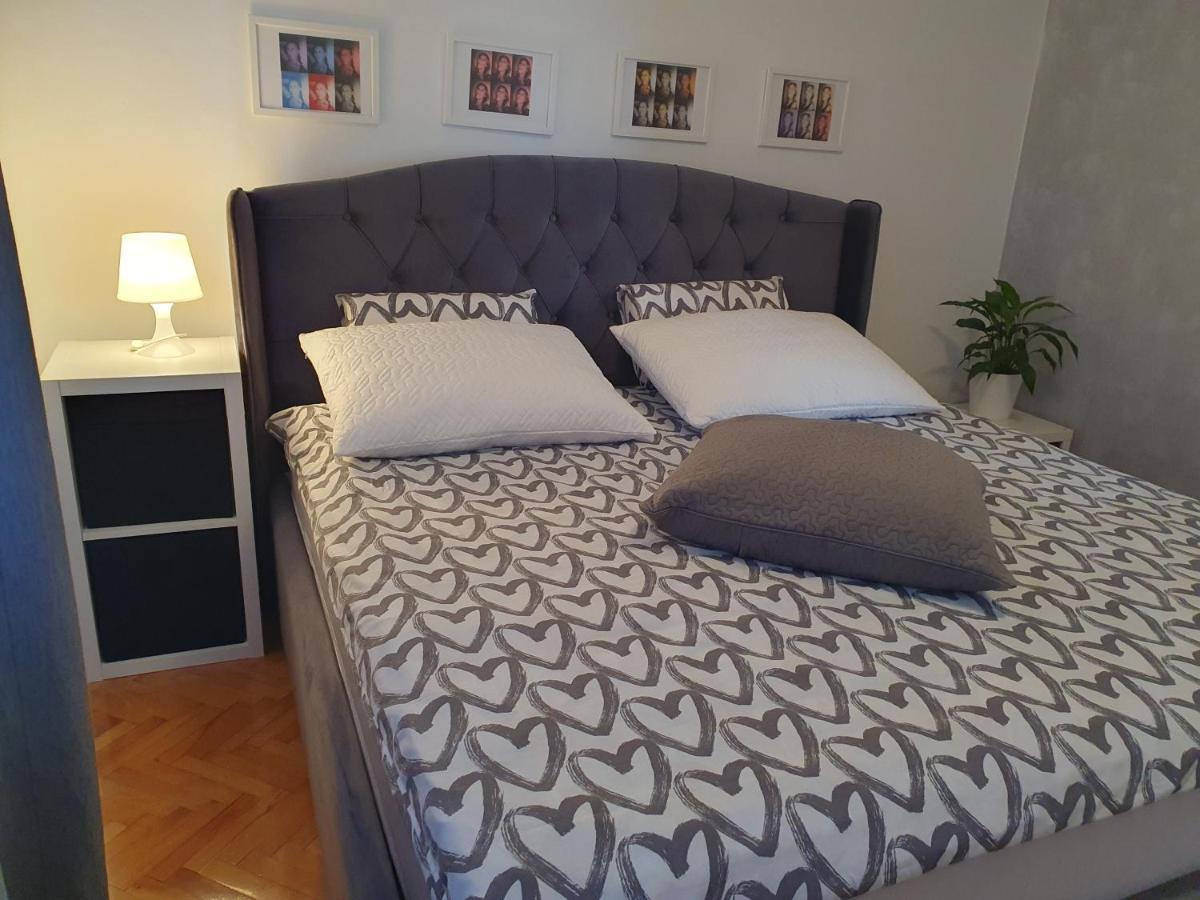 New Comfortable App Dora Crikvenica Eksteriør bilde